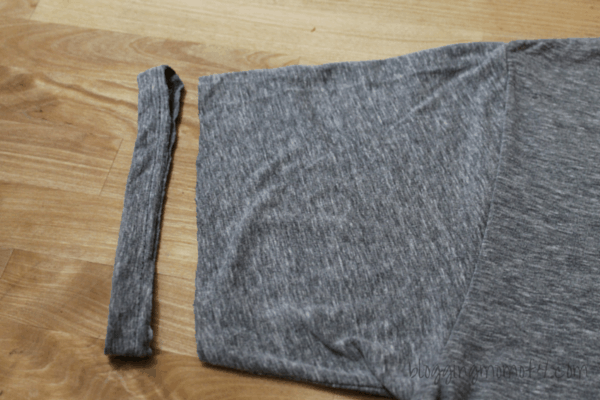 I don't like getting out the sewing machine unless I'm making something from scratch so anything that is no sew is preferable. This DIY Crew Neck to V Neck is very easy and can be finished very quickly. 