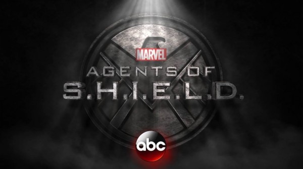 We were whisked away to the top secret set. It was so amazing to walk inside and see "THE BUS!" Click through to read all about our cast interviews with Marvel's Agents of S.H.I.E.L.D. #AgentsOfSHIELD #ABCTVEvent #AvengersEvent