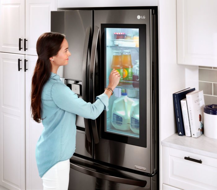 Are you ready for the cooking and baking that comes with this time of year? Maybe it's time for a Holiday Kitchen update w/ LG Appliances from @BestBuy!