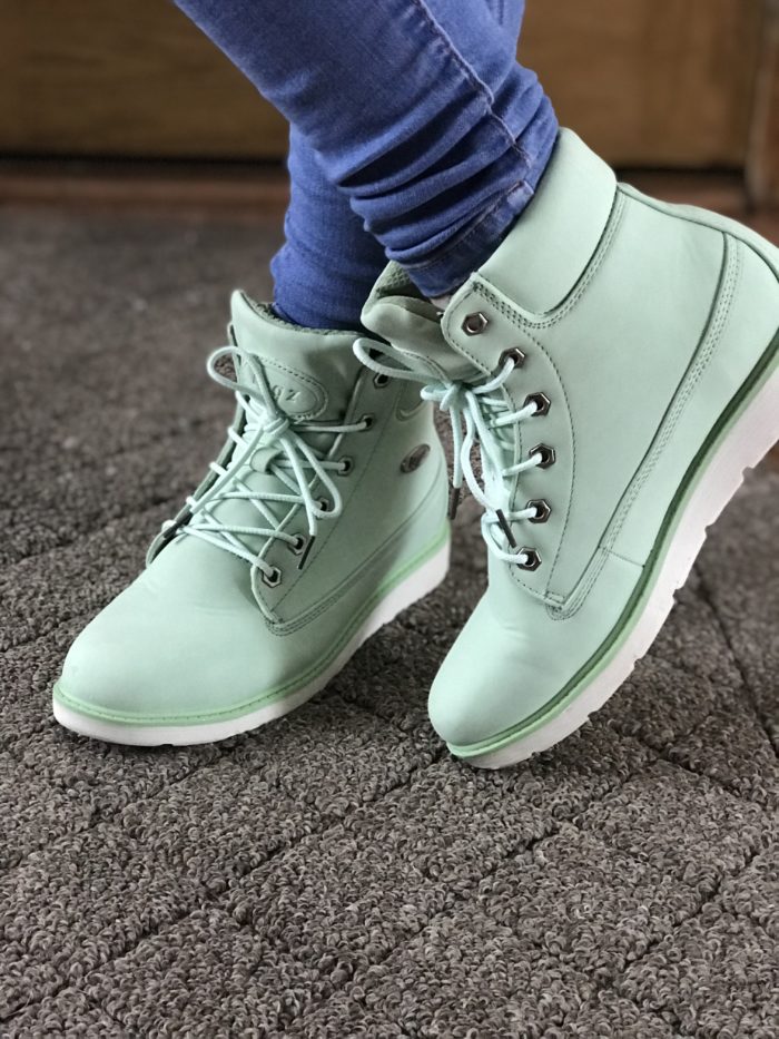 I just LOVE the color of this Quill HI boot from Lugz. Abbie has been looking for a pair of boots like this for awhile now so I set her loose on the Lugz website and told her to pick out the pair she liked. She chose the Women's Quill HI in the mint color.