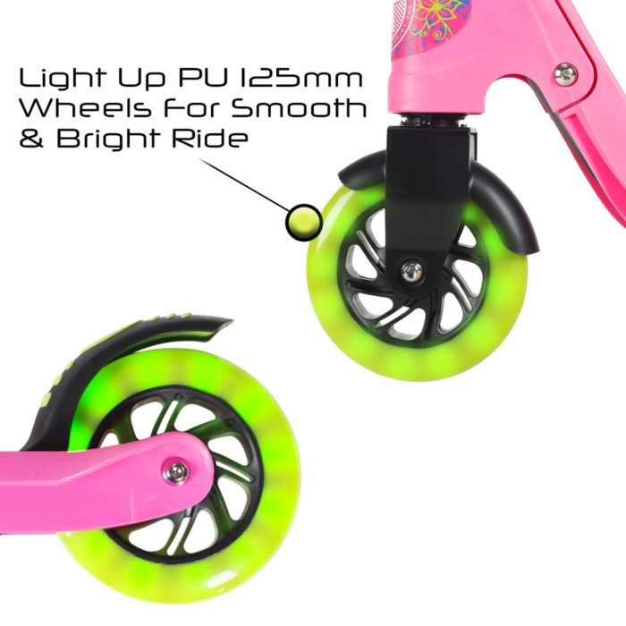 From Pogo Sticks to Scooters, Flybar has a ton of fun gift ideas for all kids on your shopping list. Faith loves the kick scooter!