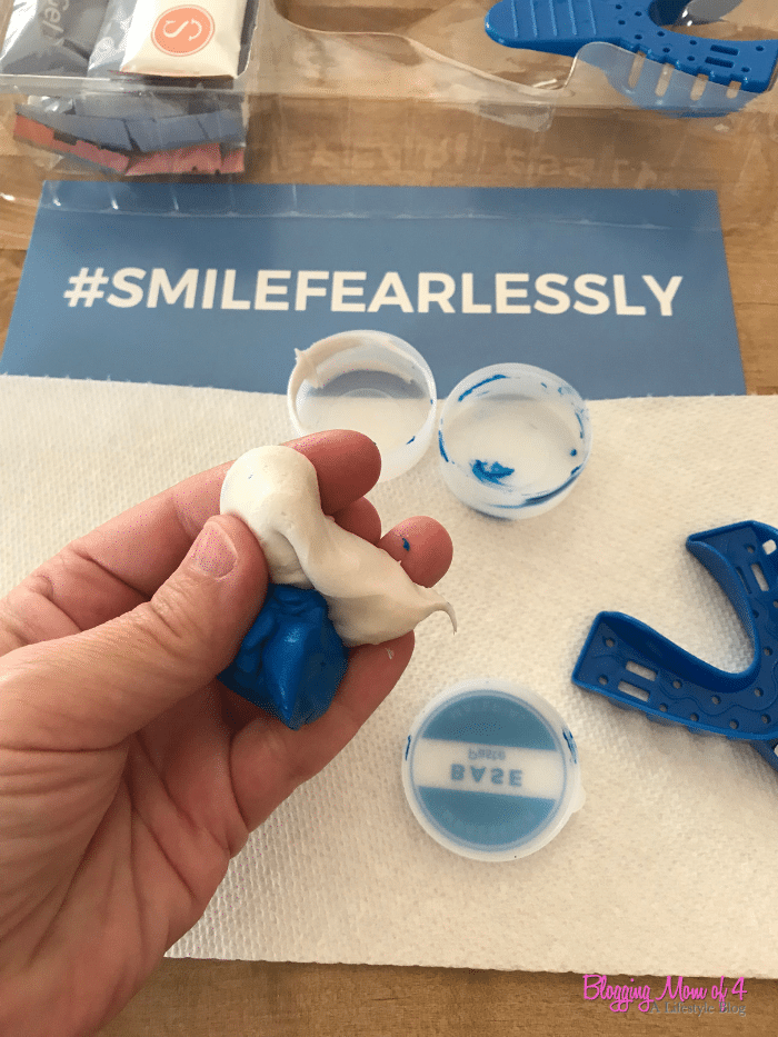Get your confidence back with this easy, at home Teeth Whitening Kit from Smile Brilliant. #SmileFearlessly