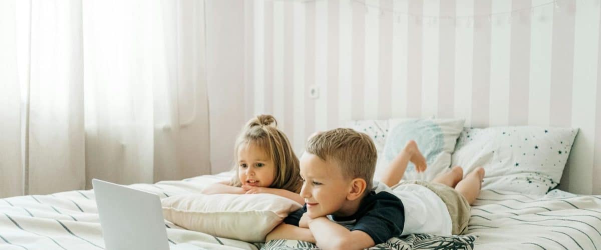 Parenting Tips to Manage Screen Time for Children